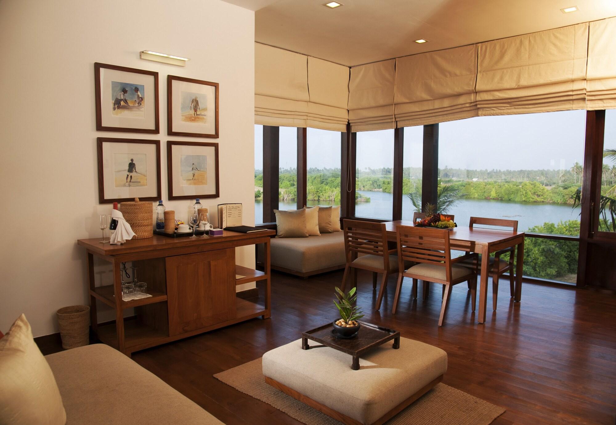 Anantaya & Resort 5*