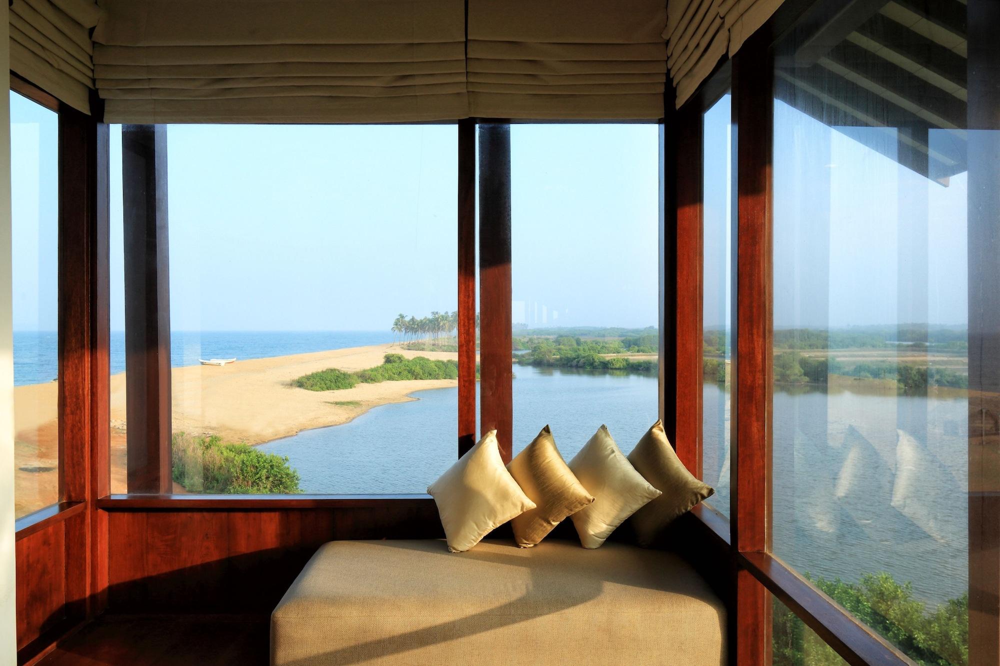 Anantaya & 5*