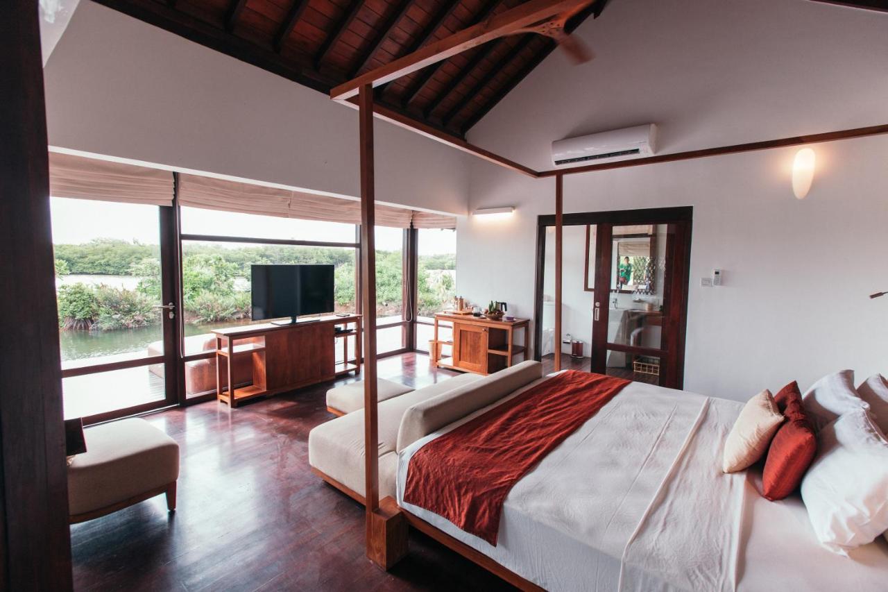 Anantaya & Chilaw